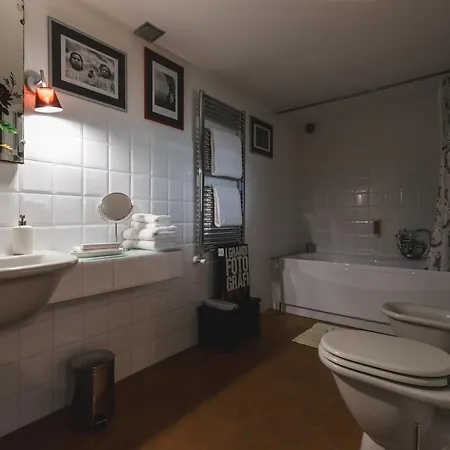 Casa Marelli * كاستيلموتْسْيو